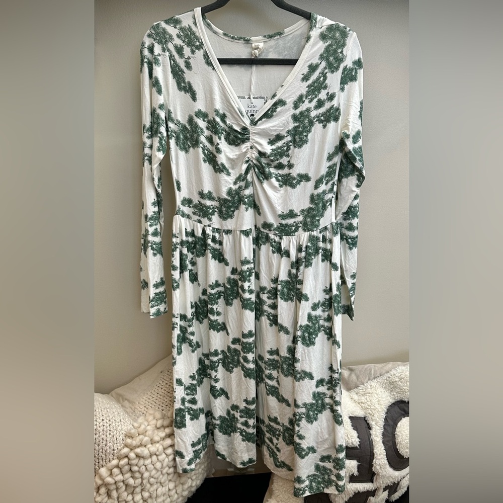kate quinn White Long Sleeve V-Neck Dress with Green Floral Print